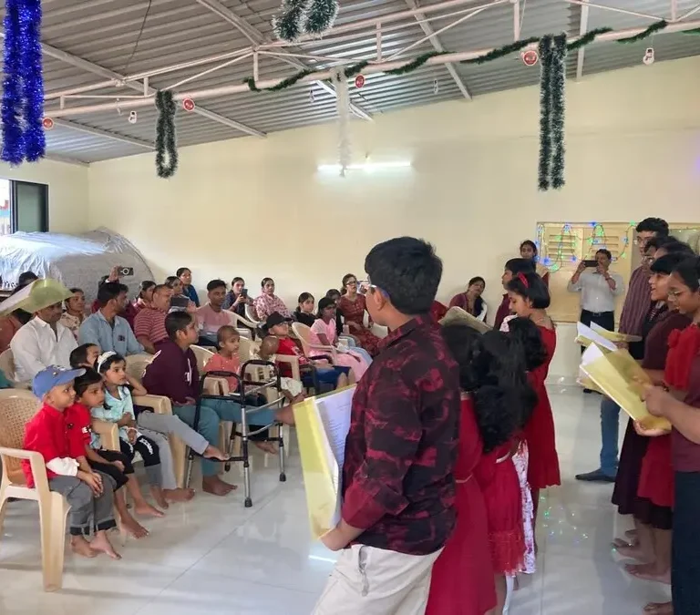 Visit to Umeed Bhavan by Sunday School Children